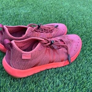 Chaco Torrent Pro Women’s Size 9